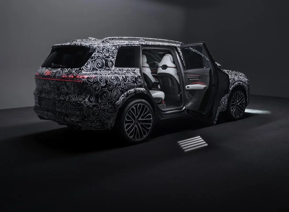 Audi desvela el interior del futuro Q9